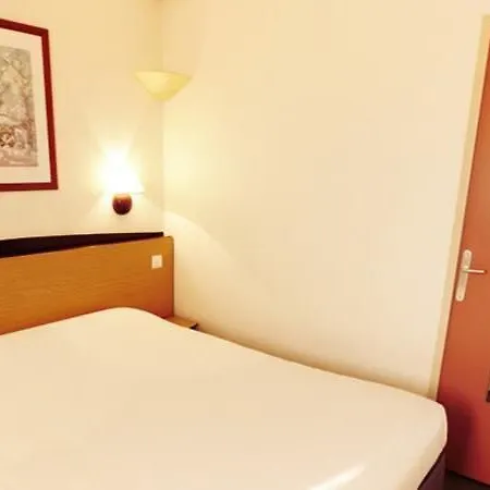 Hotel Kyriad Direct