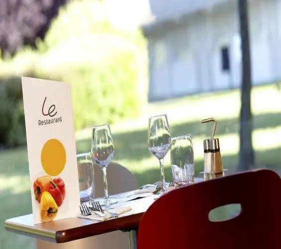 Hotel Kyriad Direct 2*